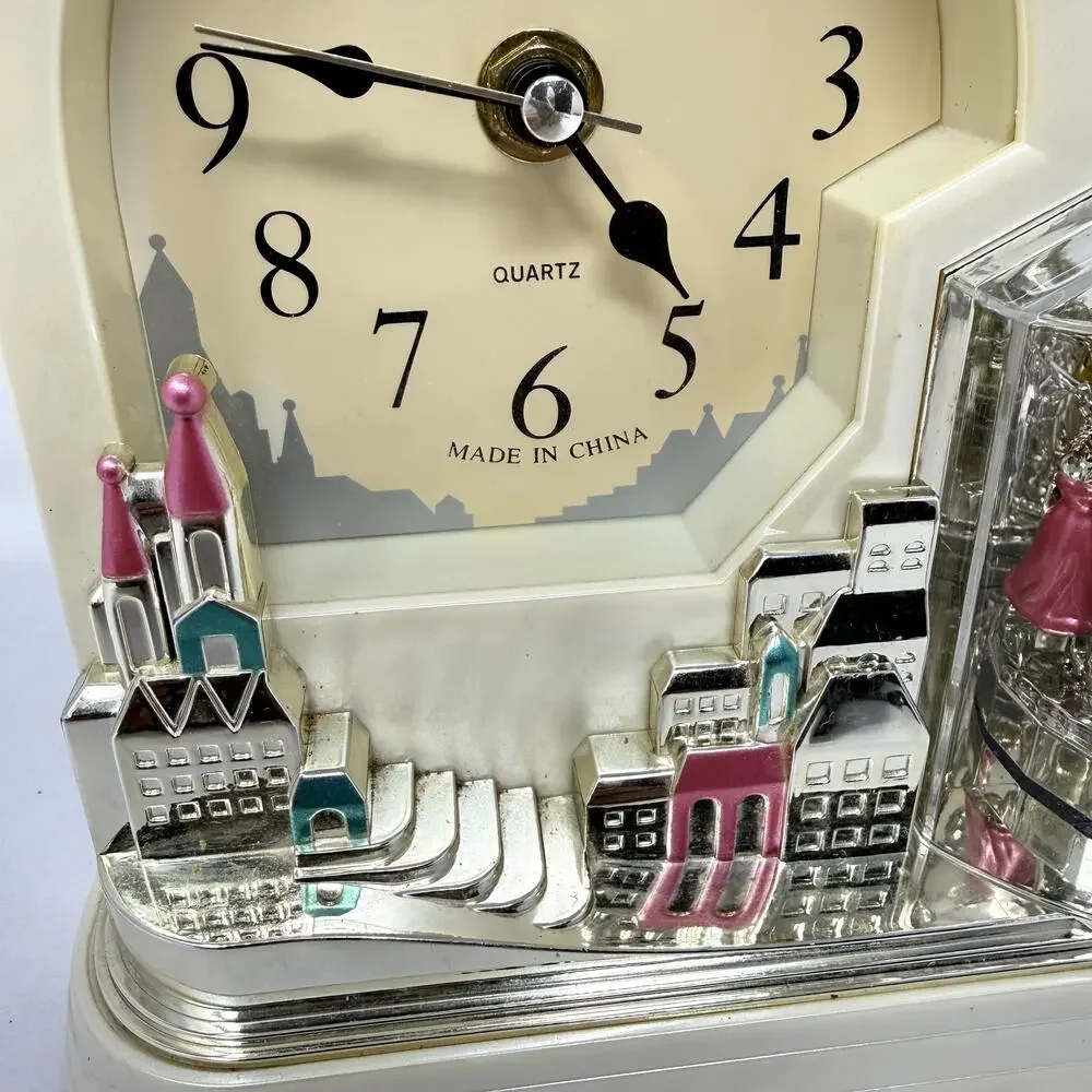 VSTRIDE Vintage Musical Revolving Figurine Carousel Clock City Scene Quartz